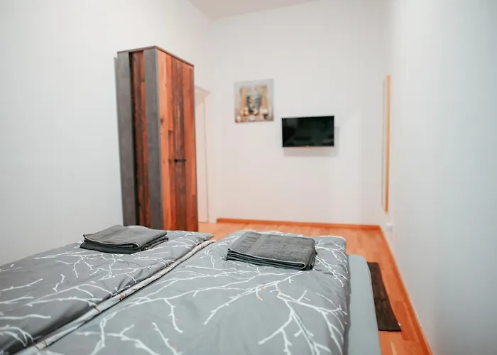 Vienna Central Apartment 4